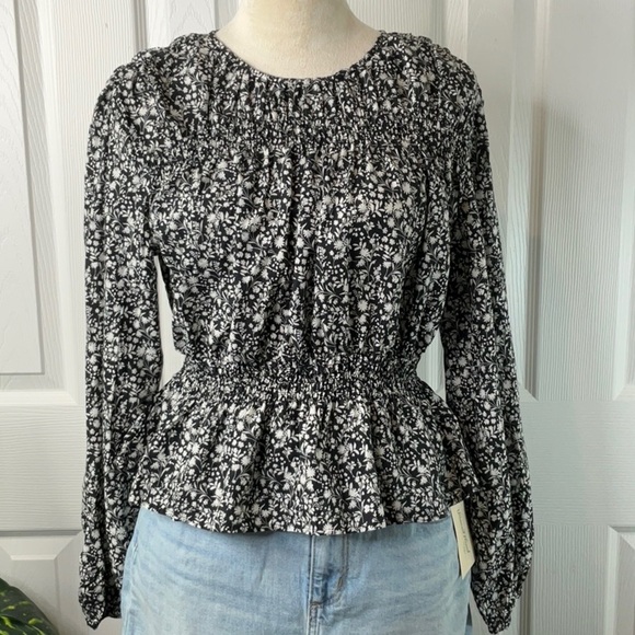 Universal Thread - Women's Long Sleeve Peplum Blouse - Picture 8 of 12